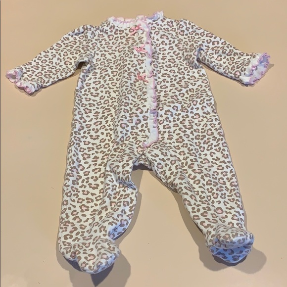 Little Me Infants Bundle of 4 onesies with feet size 6 months - Picture 3 of 8